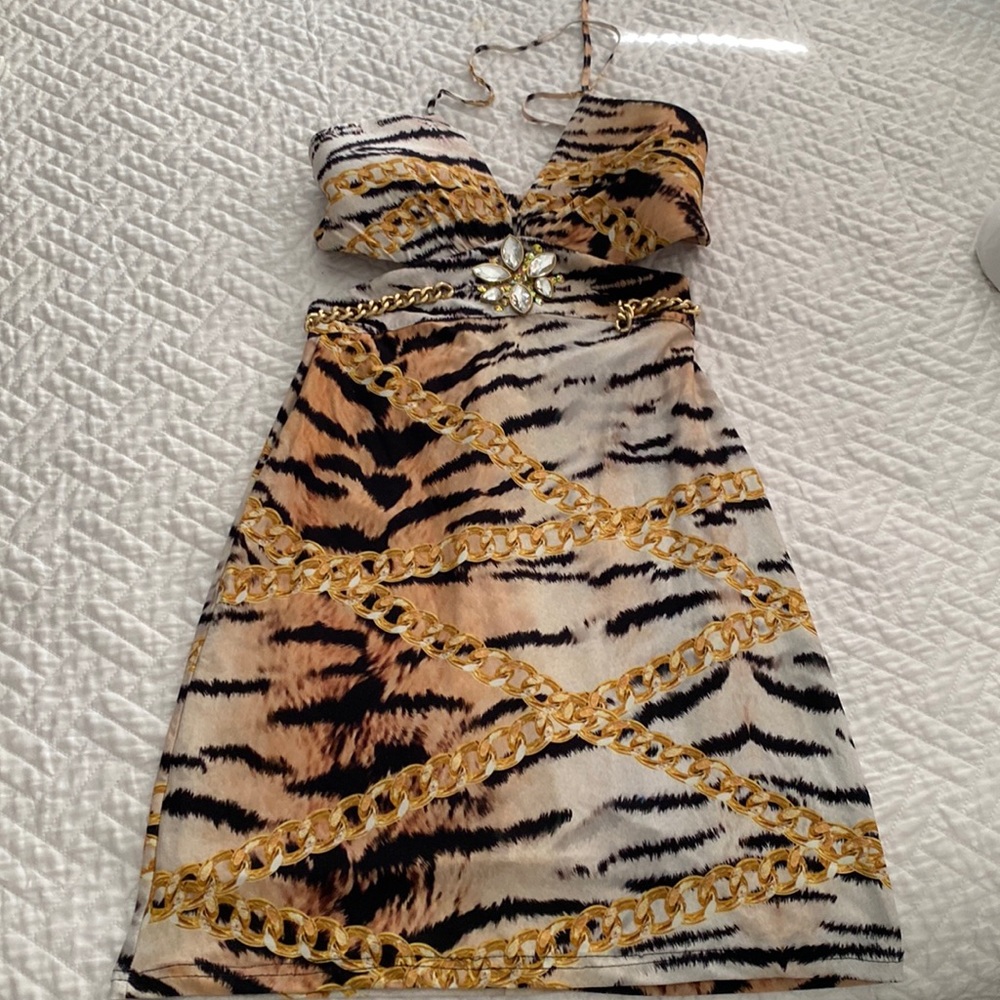 V&K studio print dress size M